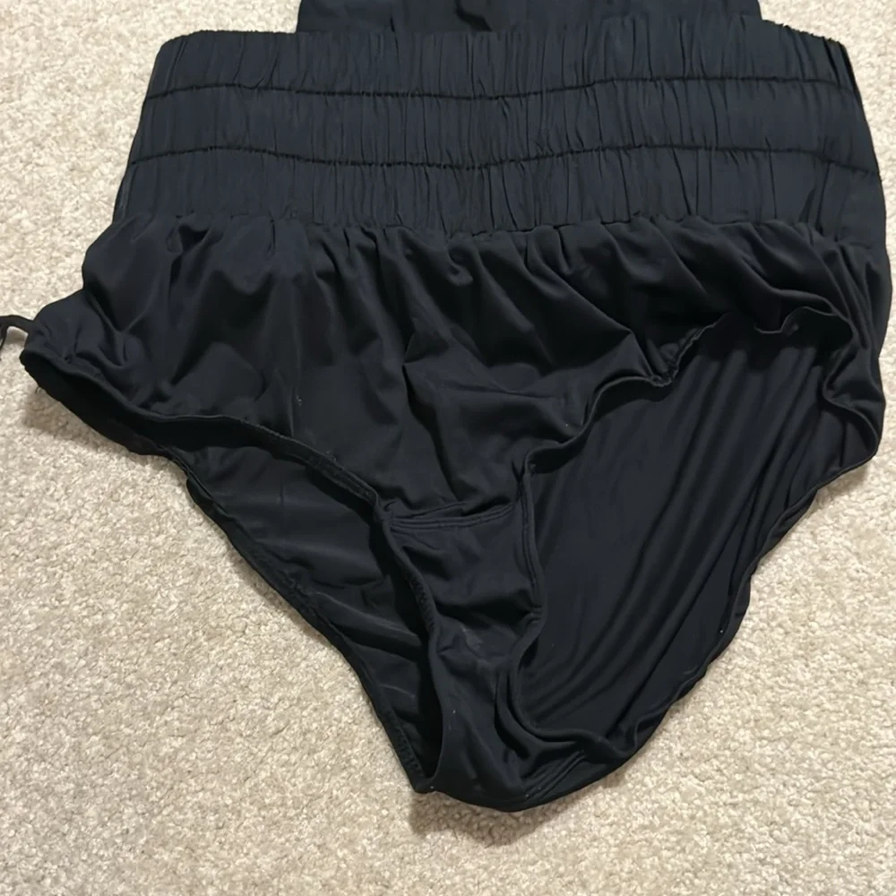 Free People FP Movement The Way Home Shorts Lined Black High Waist-Medium